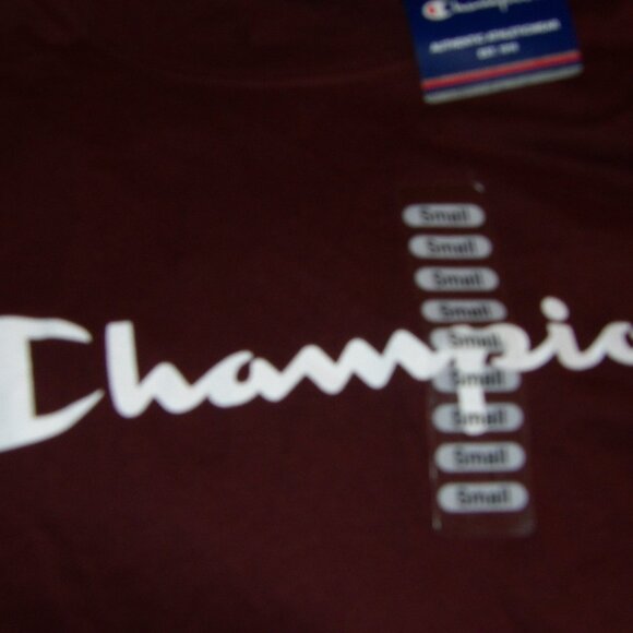 Maroon Champion Crew Neck Short Sleeve Tee Shirt Size Small nwt - Picture 4 of 5